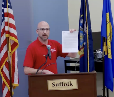 FA president Dante Morelli addresses the March 19 SCCC Board of Trustees